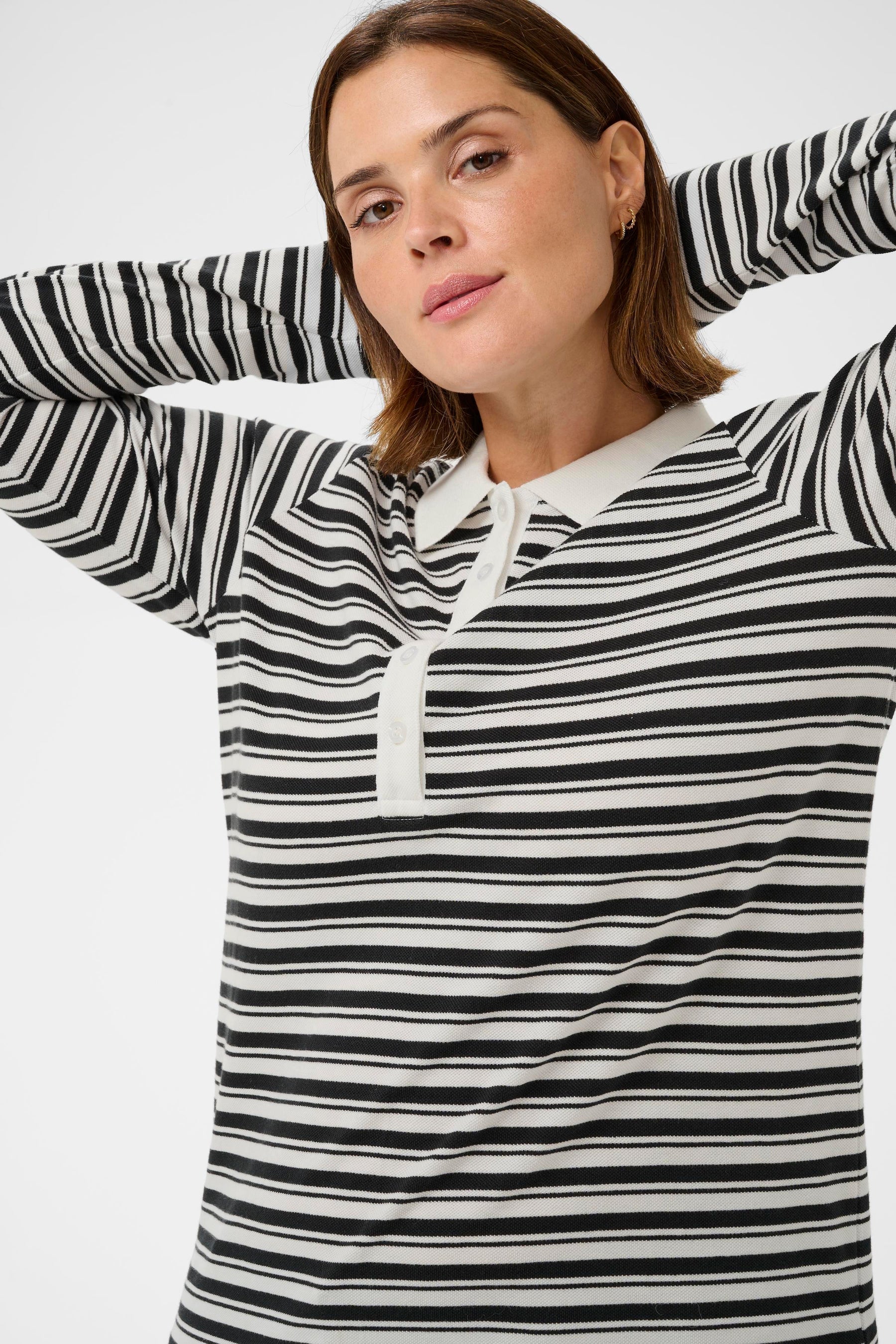 Kaffe Curve Miana T-Shirt in Black