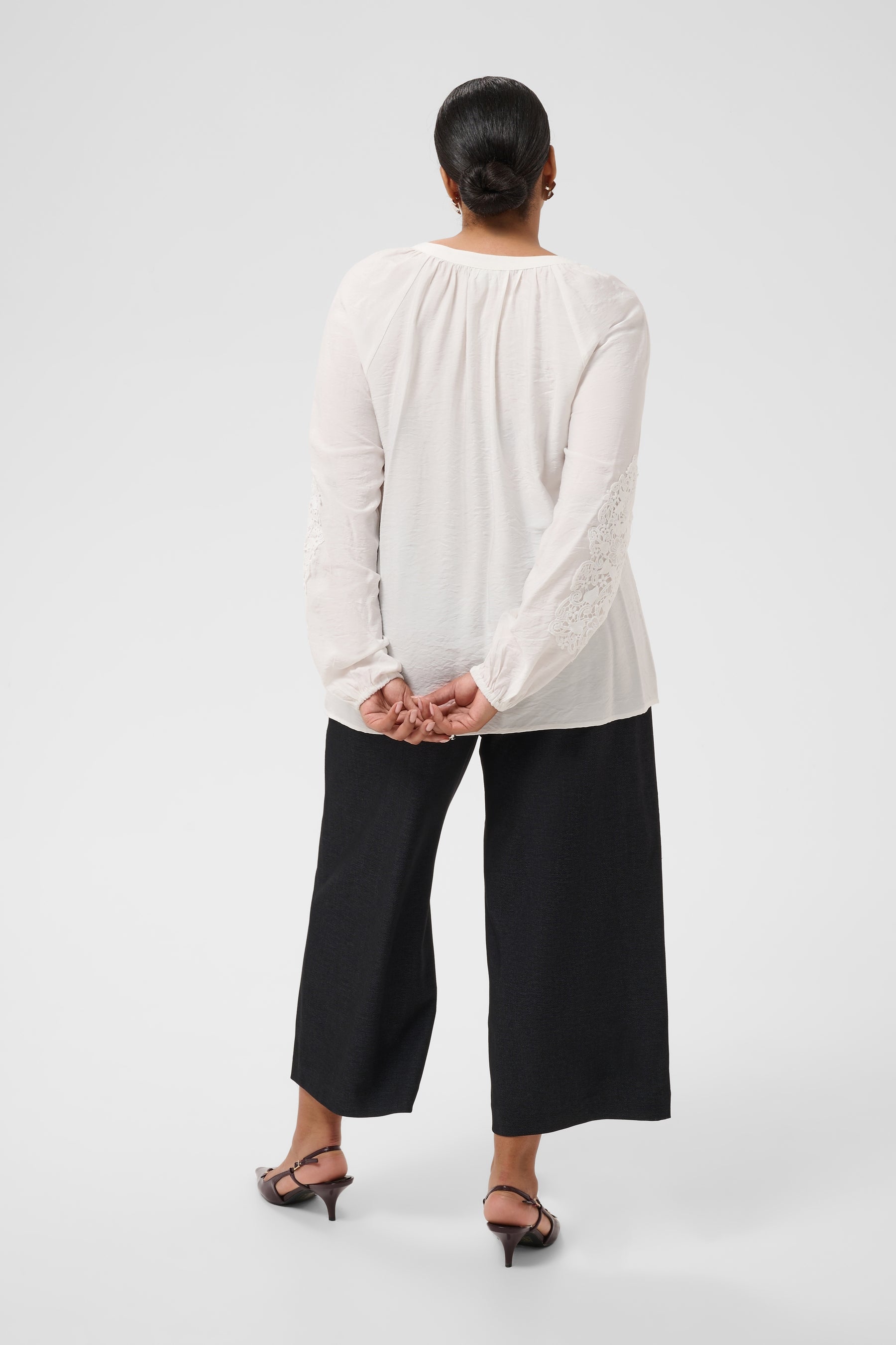 Kaffe Curve Nioma Tie Neck Blouse in White 
