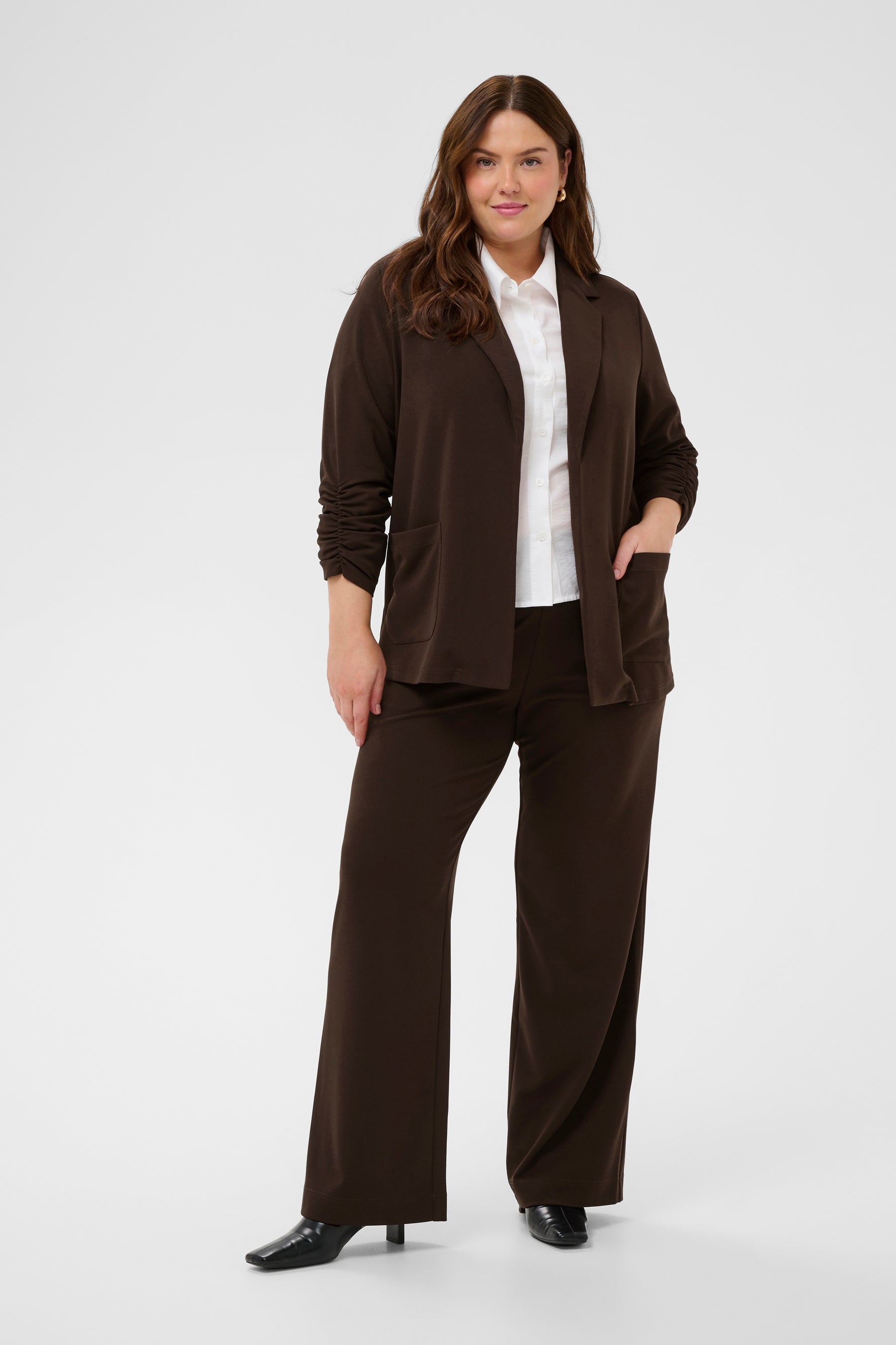 Kaffe Curve Pheolo Blazer in Brown  