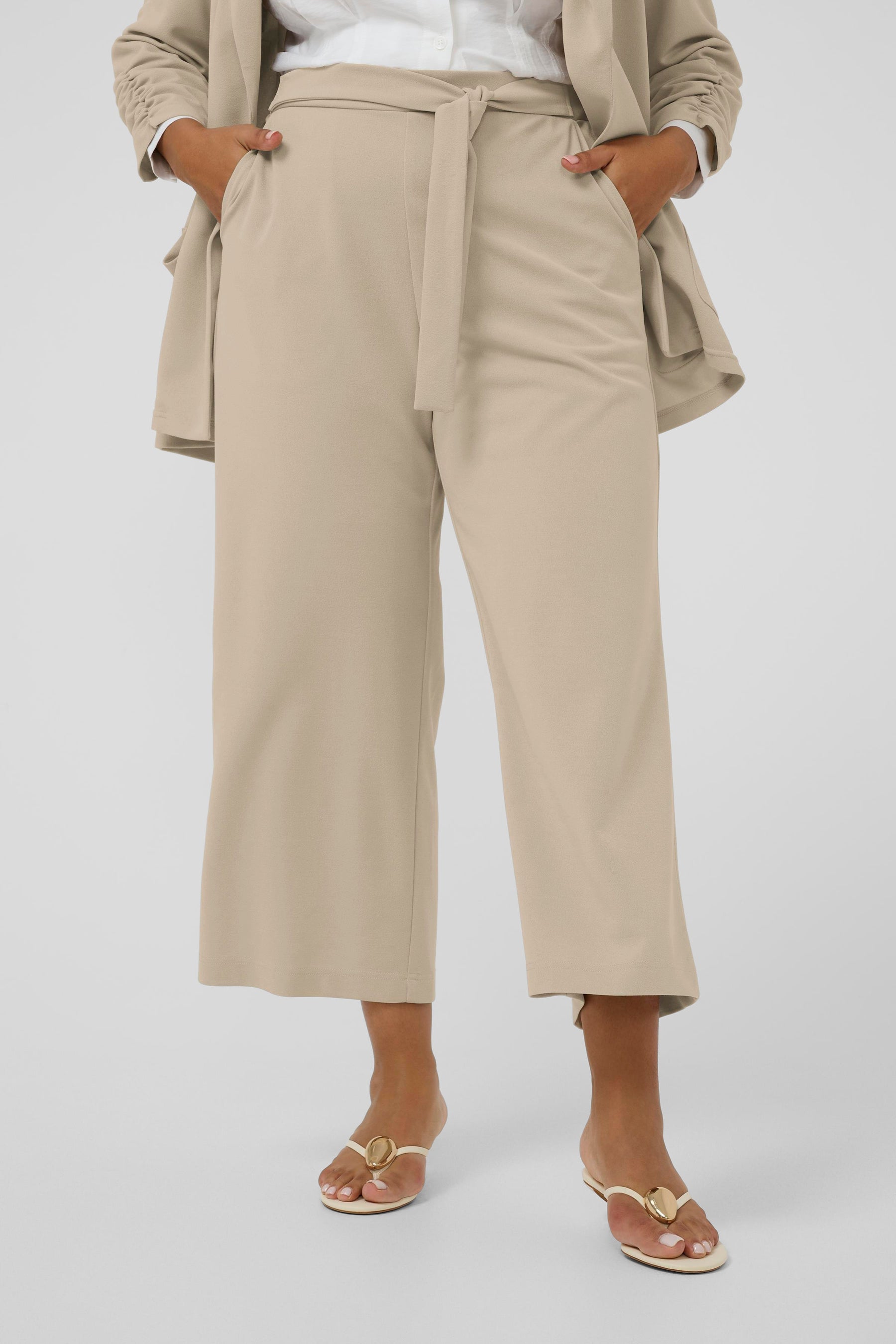Kaffe Curve Pheolo Trousers in Beige 