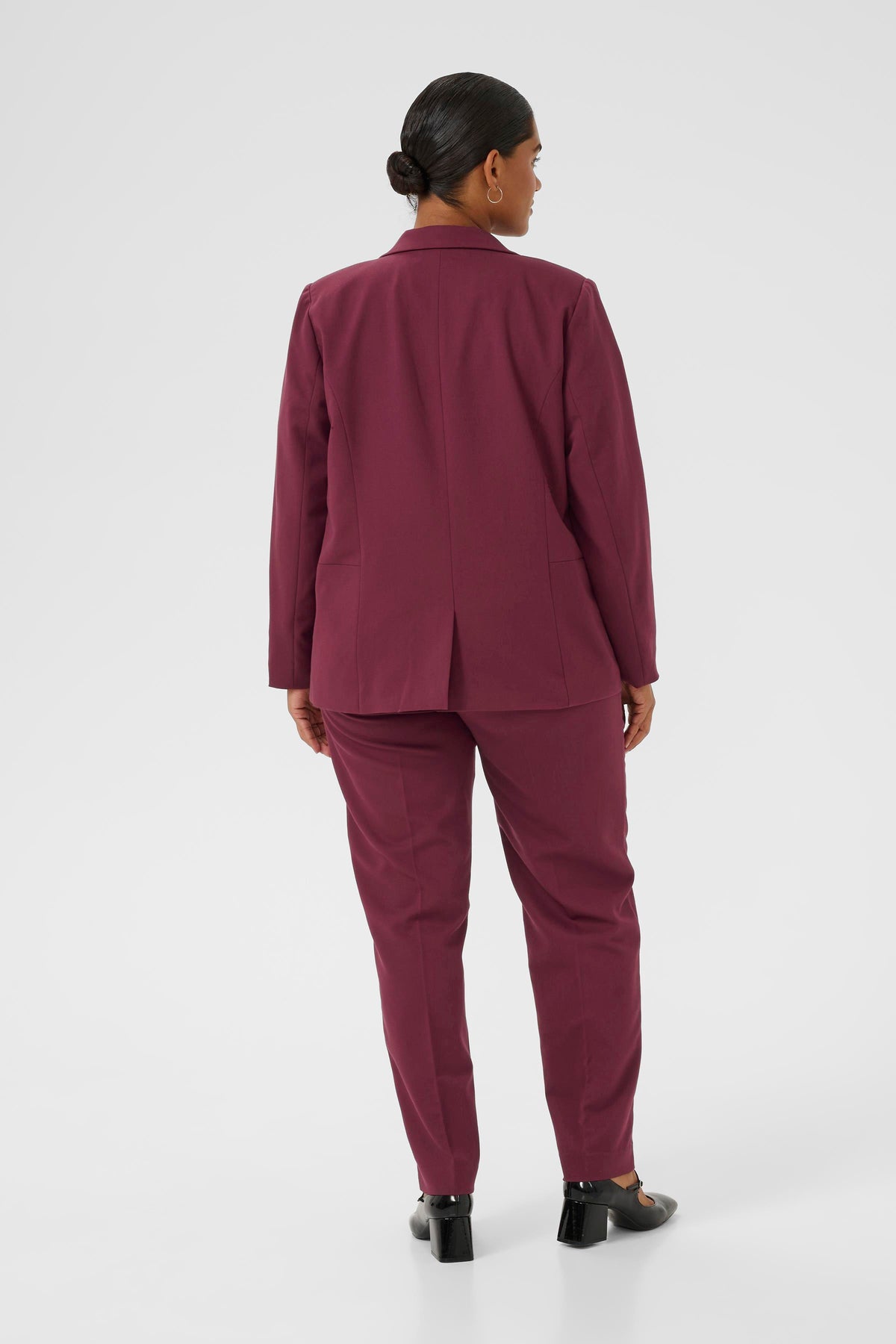 Kaffe Curve Sakira Blazer in Wine