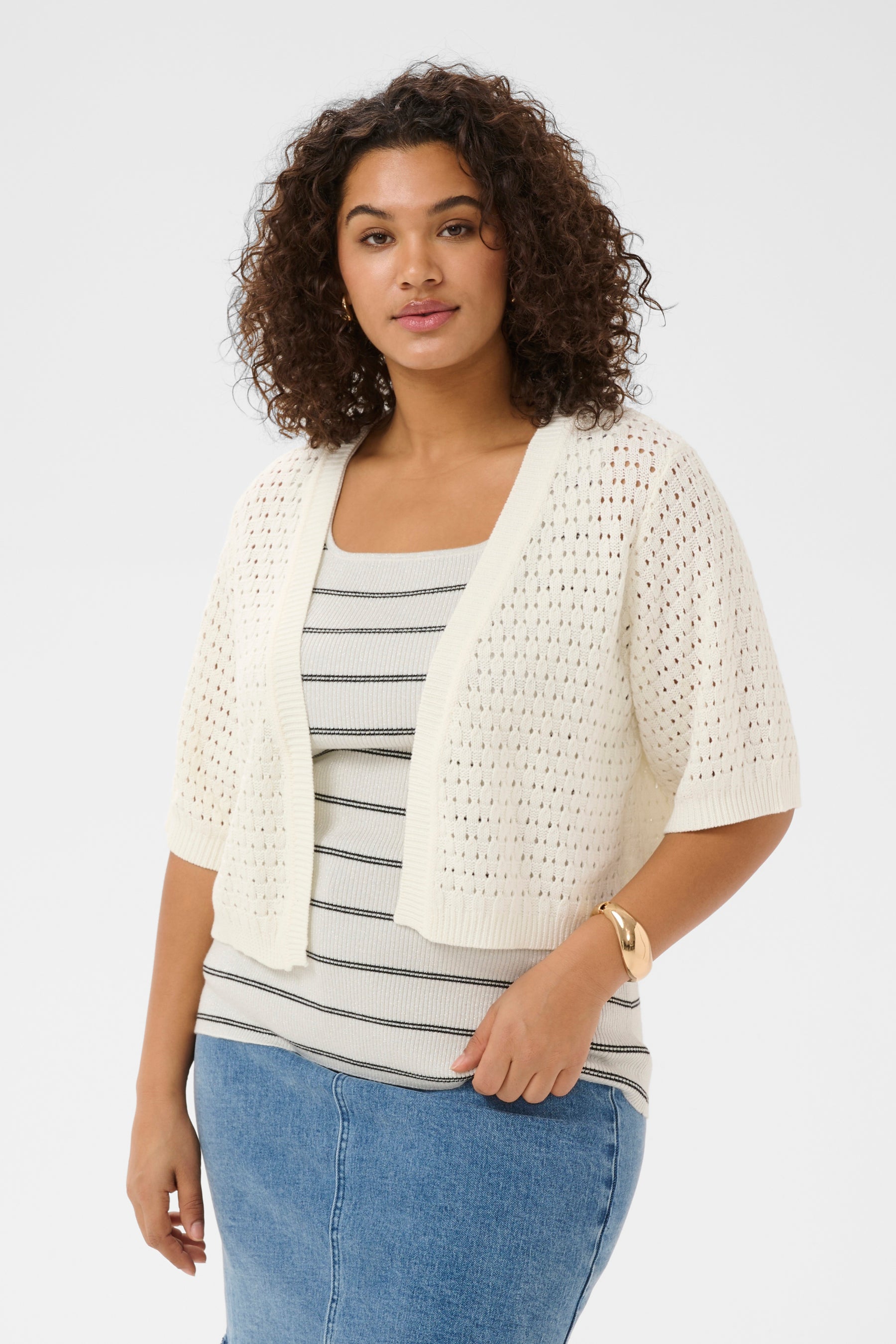Kaffe Curve Silje Short Cardigan in White 