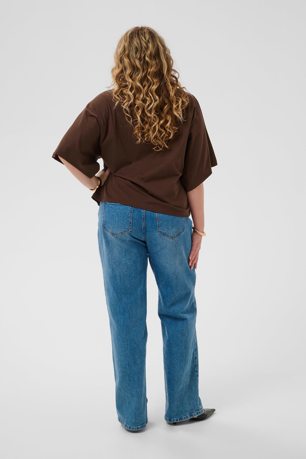 Kaffe Curve Stormi T-Shirt in Brown