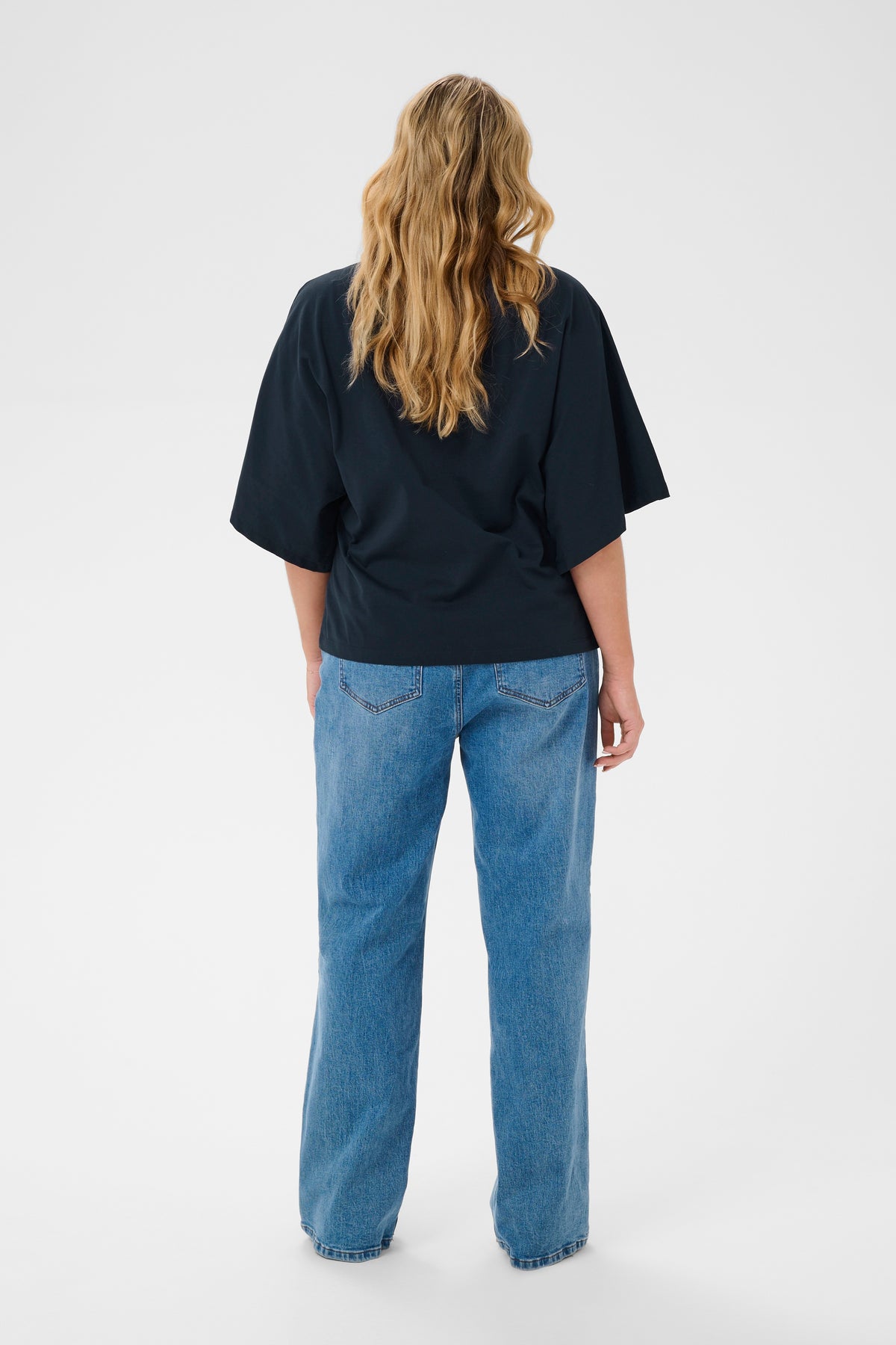 Kaffe Curve Stormi T-Shirt in Navy 