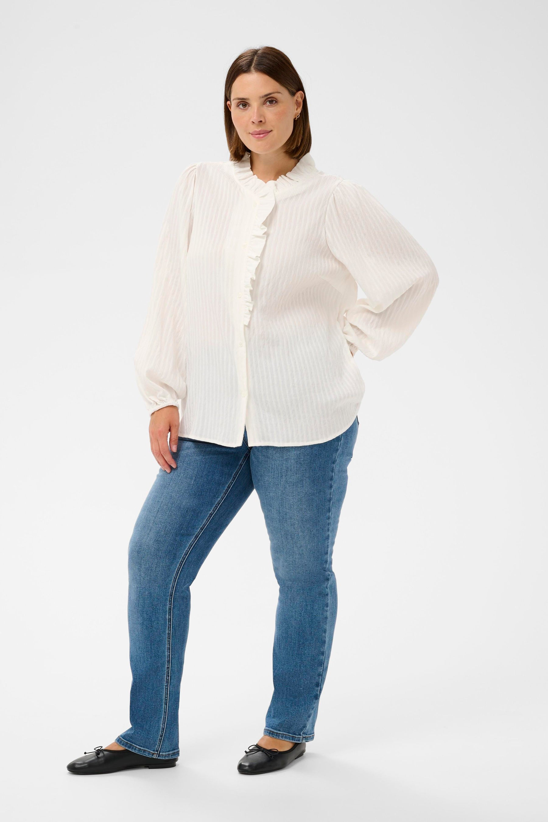 Kaffe Curve Uma Frill Shirt in White