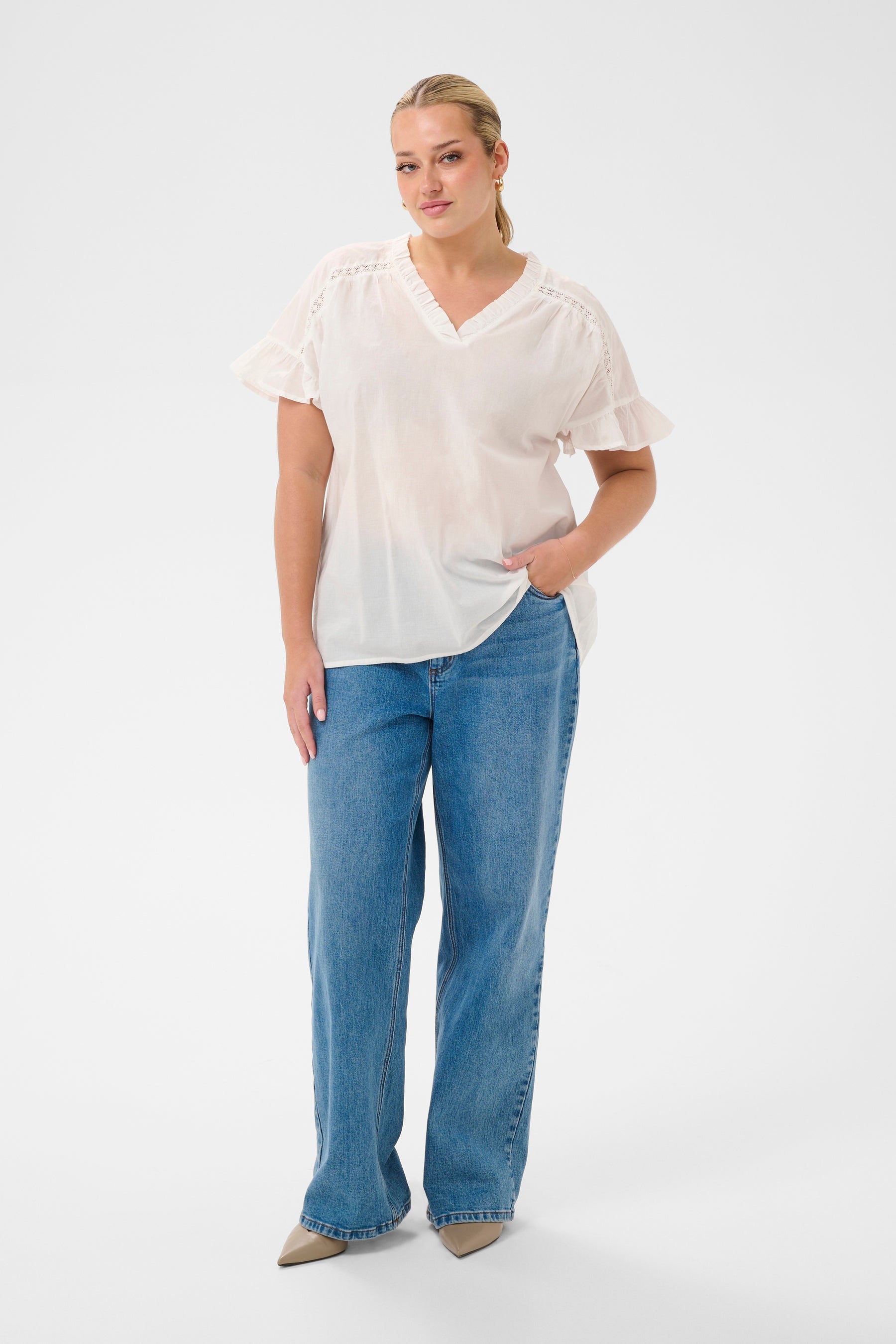 Kaffe Curve Valeria Blouse in White 