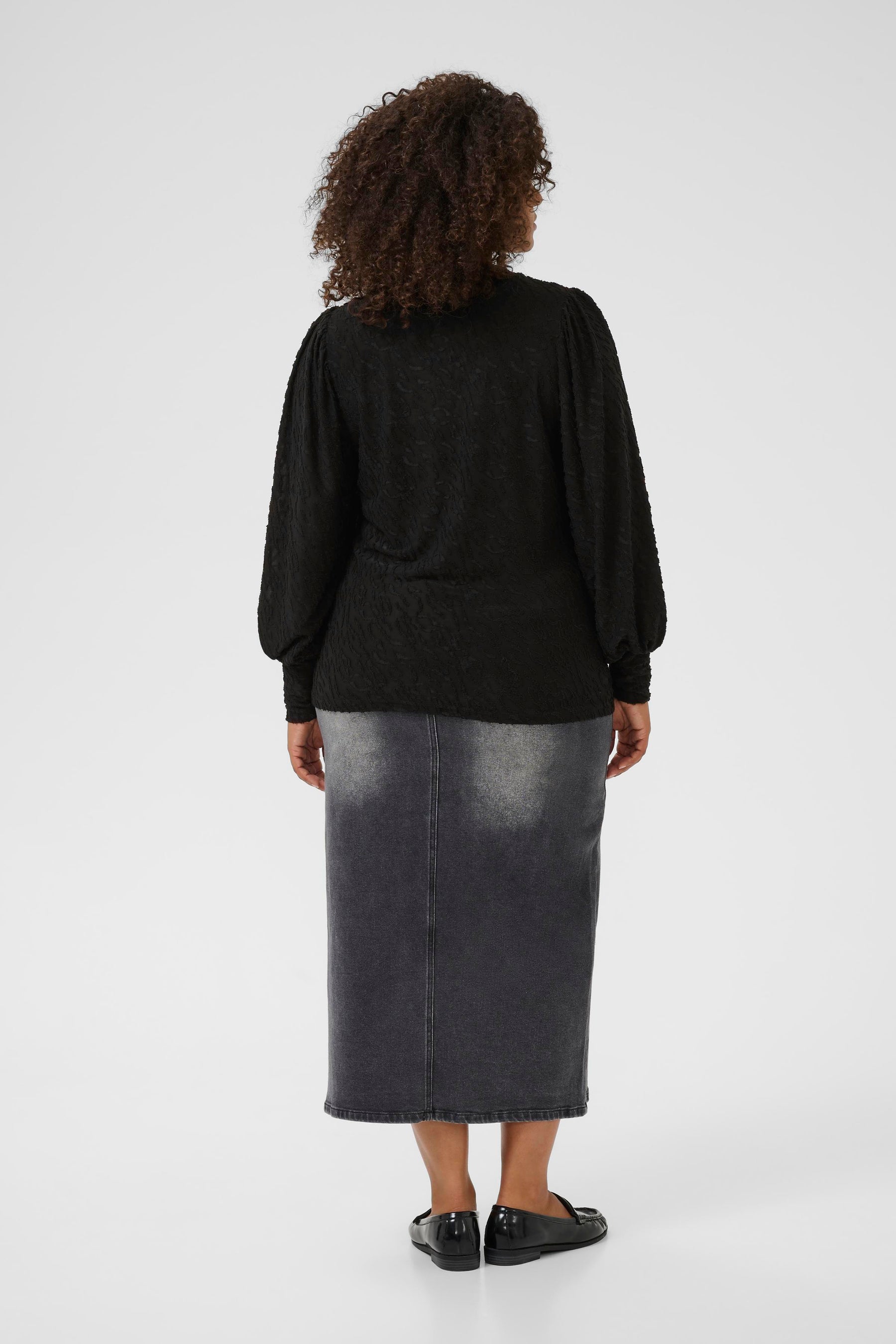 Kaffe Curve Zarina Top in Black