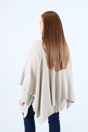 Kaia Open Cape in Beige