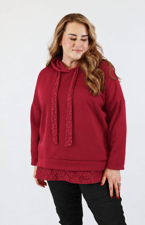 Kelly Hoodie in Wine 