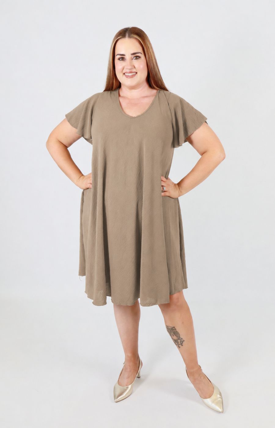 Lina Dress in Taupe 