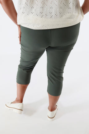 Lucie Crop Trousers in Khaki