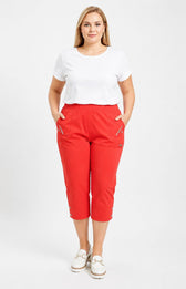 Lucie Crop Trousers in Red