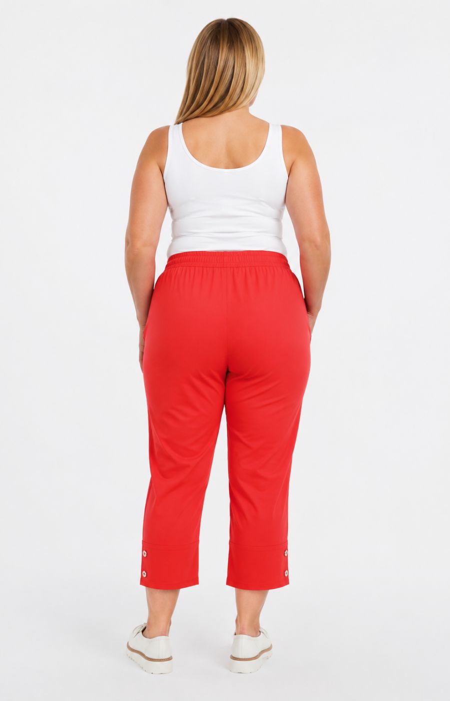 Lucie Crop Trousers in Red 