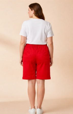 Lucie Shorts in Red 
