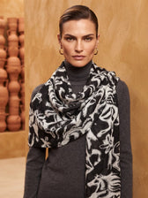 Lynn Scarf in Black 