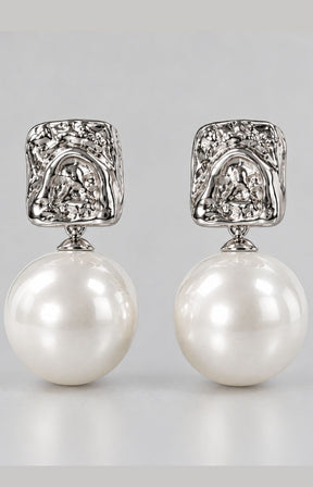 Lyra Earrings in Silver 