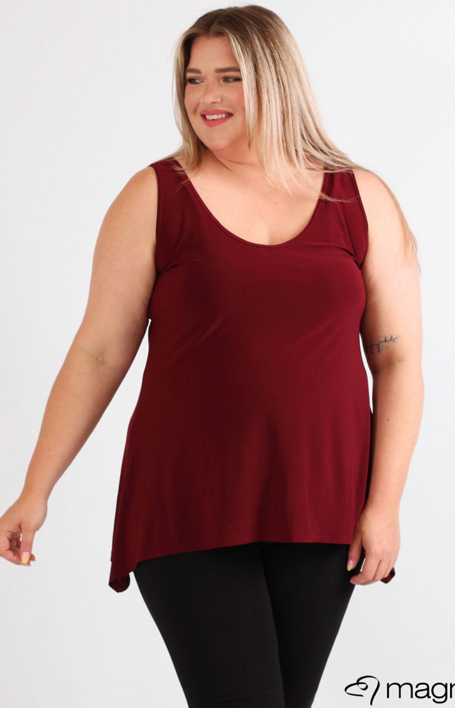 Magna A-Line Vest in Wine