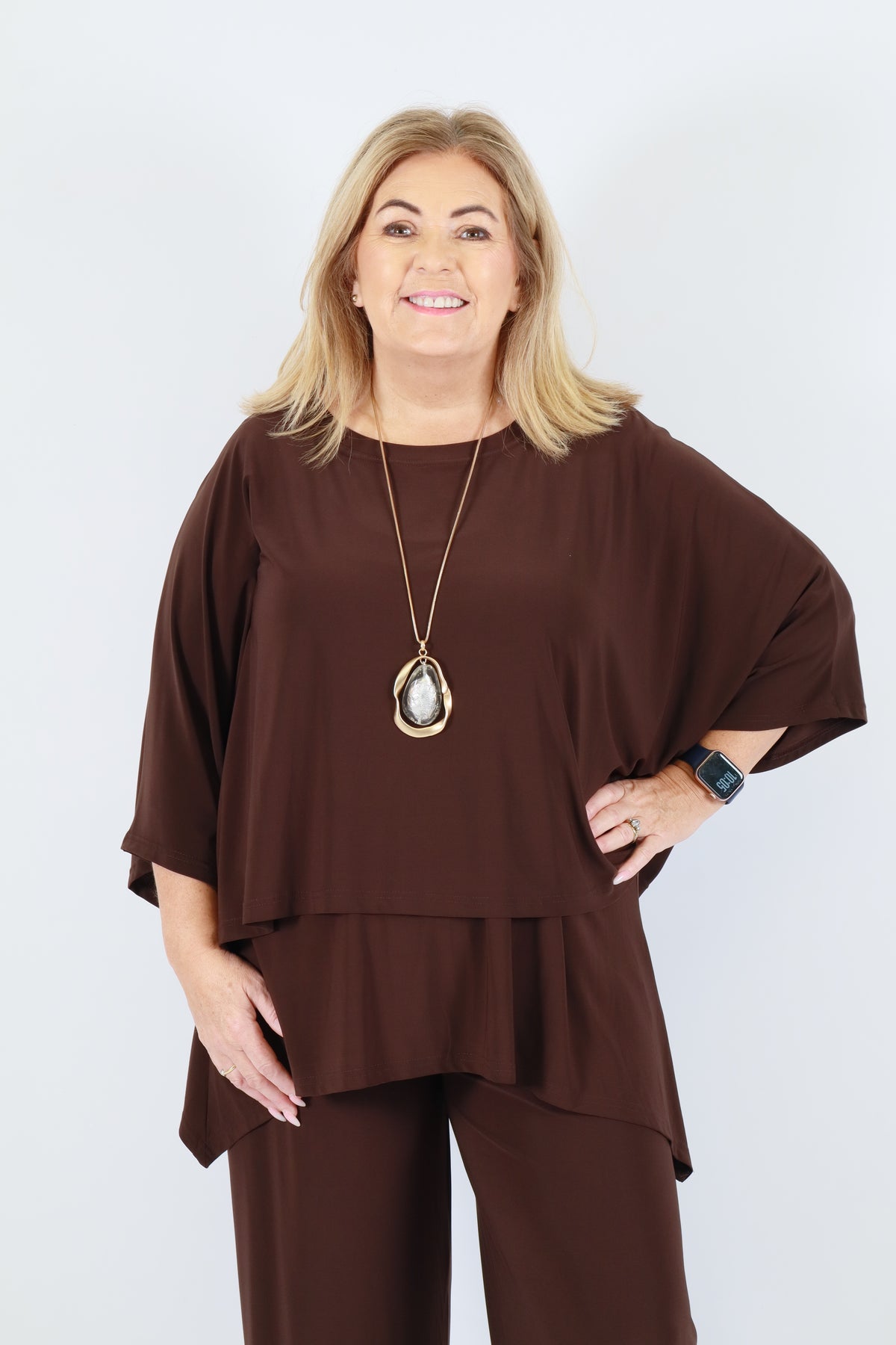 Magna One Size Top in Brown