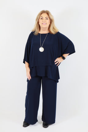 Magna One Size Top in Navy
