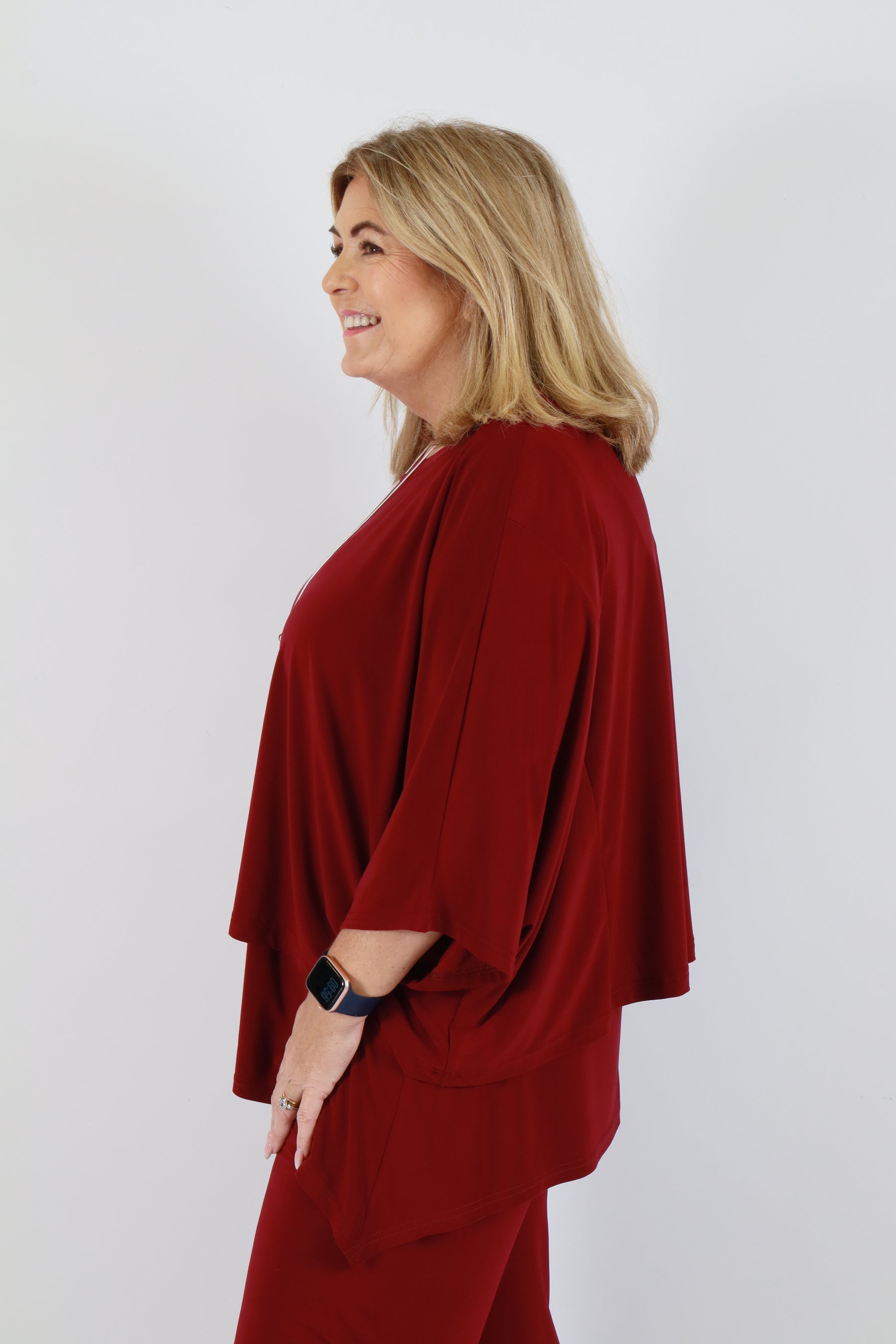 Magna One Size Top in Wine