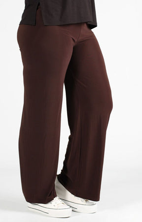 Magna Wide Leg Trousers in Brown