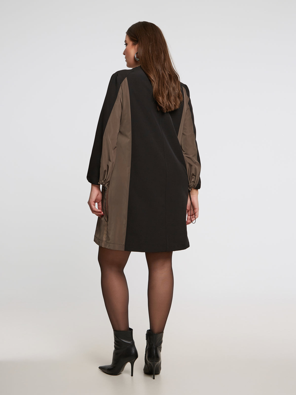 Mat Black/Brown Zip Dress