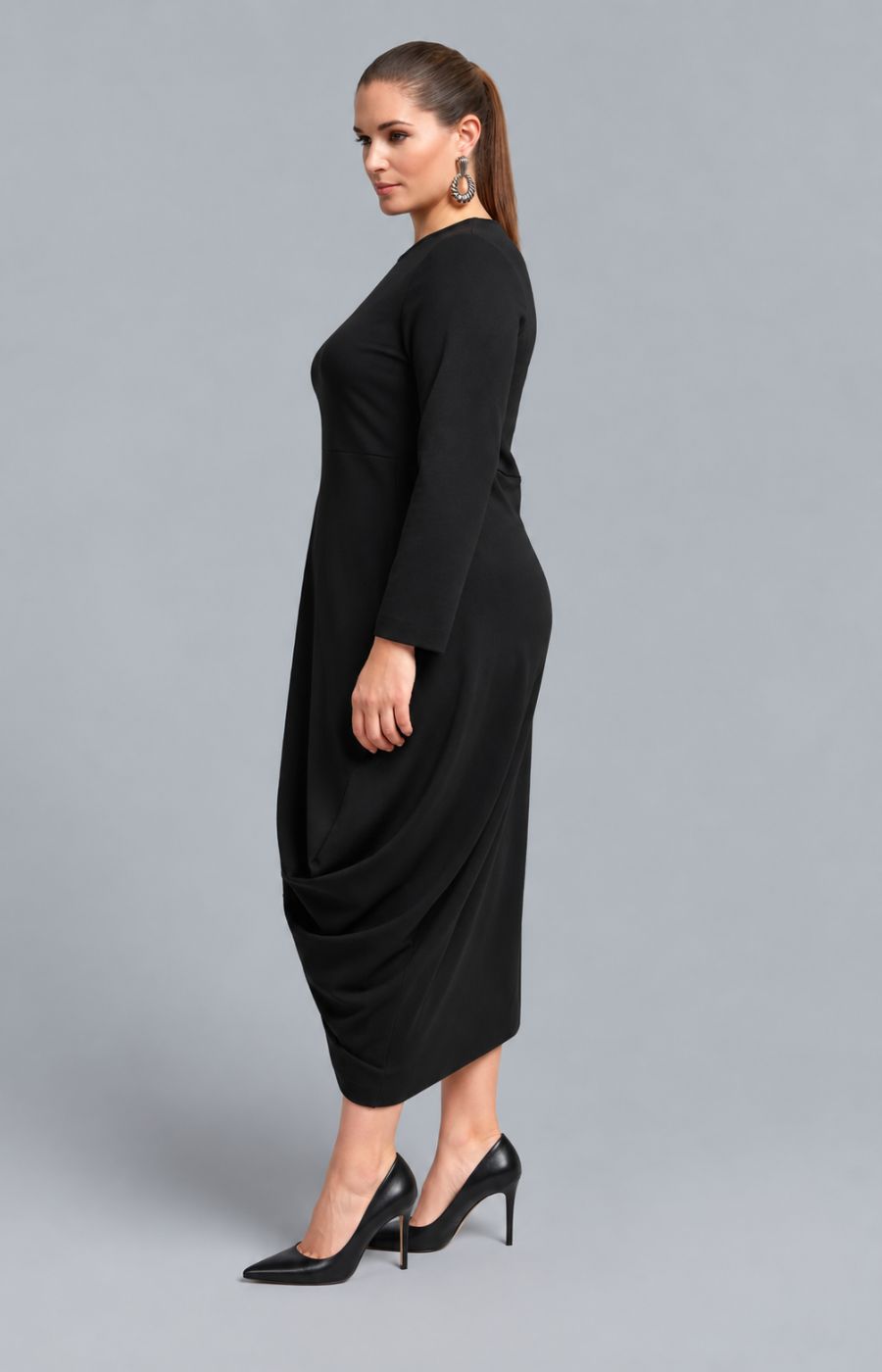 Mat Draped Skirt Dress in Black 