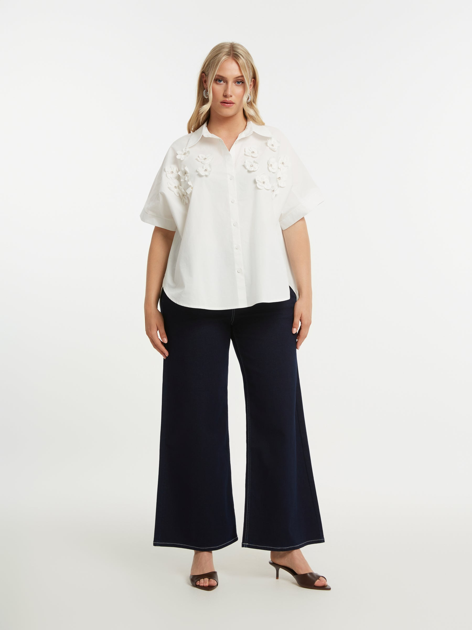 Mat Floral Shirt in White 