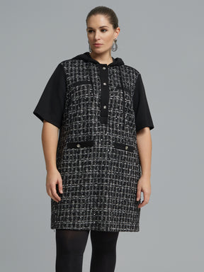 Mat Hooded Sequin Dress in Black 