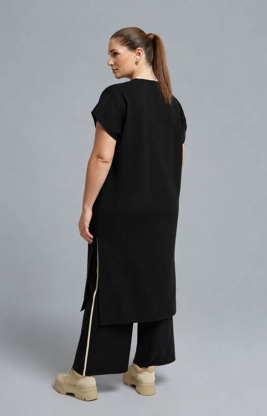 Mat Knitted V Neck Dress in Black  