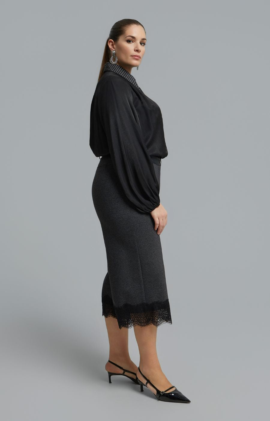 Mat Lace Trim Culotte in Charcoal 