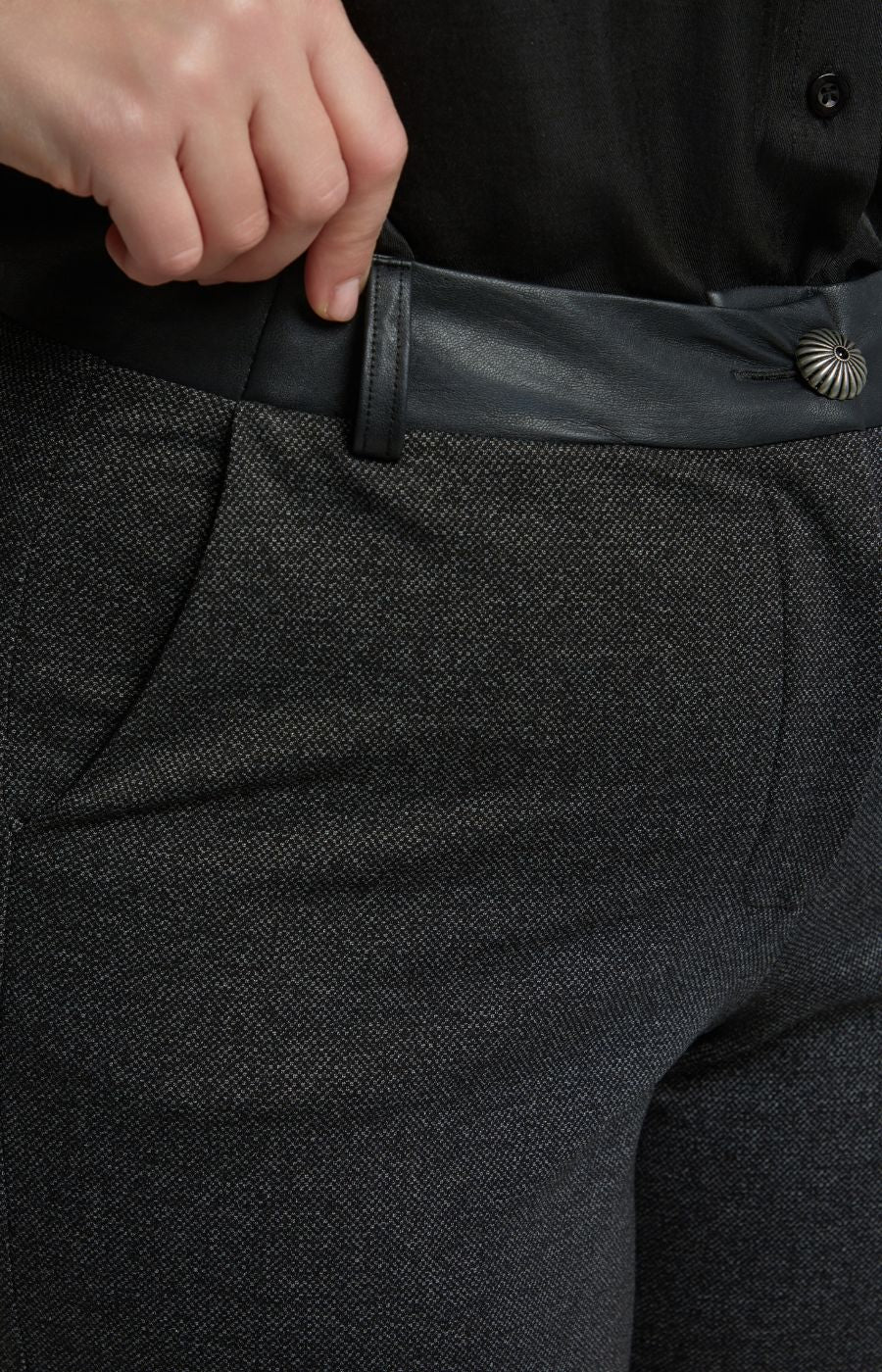 Mat Lace Trim Culotte in Charcoal 