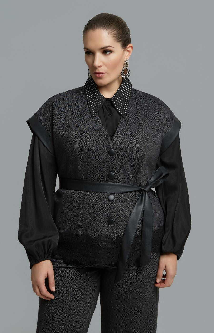 Mat Lace Trim Top in Charcoal 