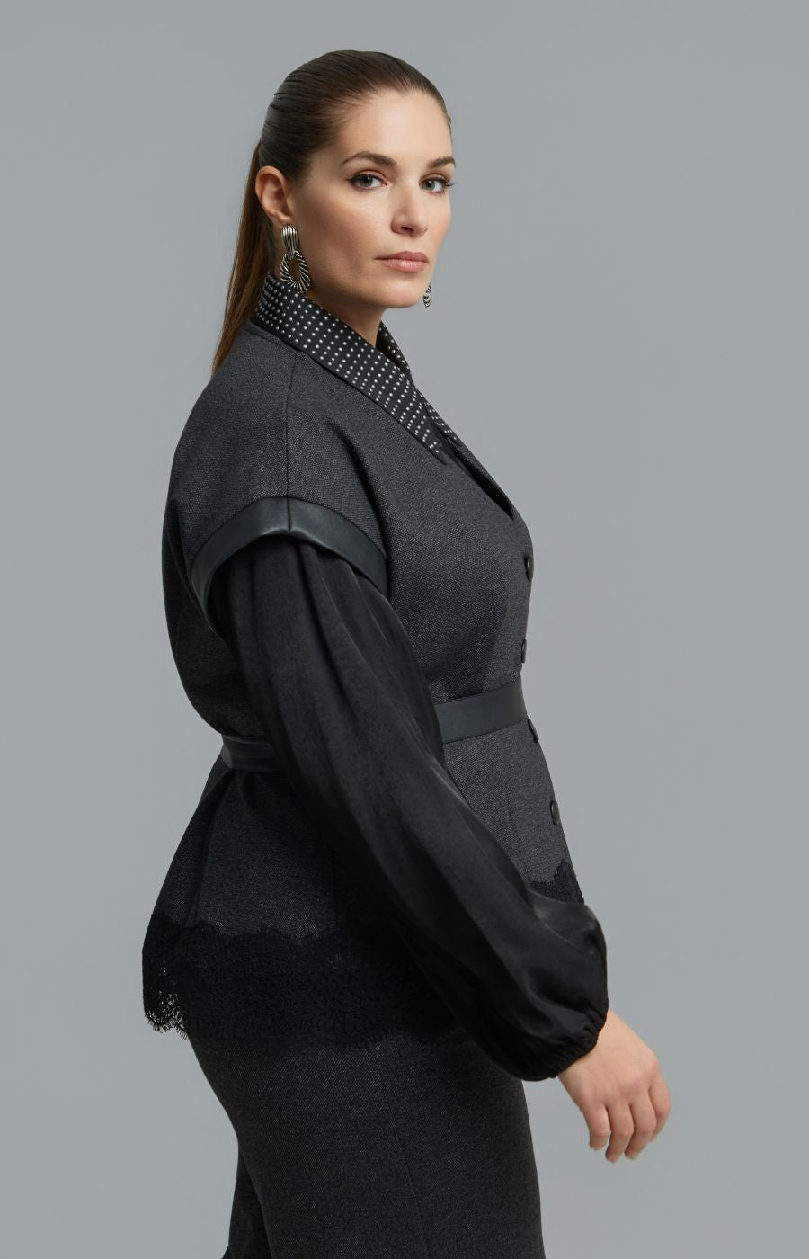 Mat Lace Trim Top in Charcoal 