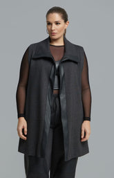 Mat Long Line Waistcoat in Charcoal 