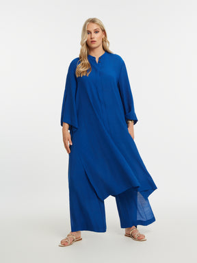 Mat Longline Tunic in Blue, a long line round neck, 3/4 sleeves tunic with long side slits 
