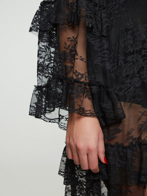 Mat Ruffle Lace Dress in Black