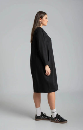 Mat V Neck Midi Dress in Black 