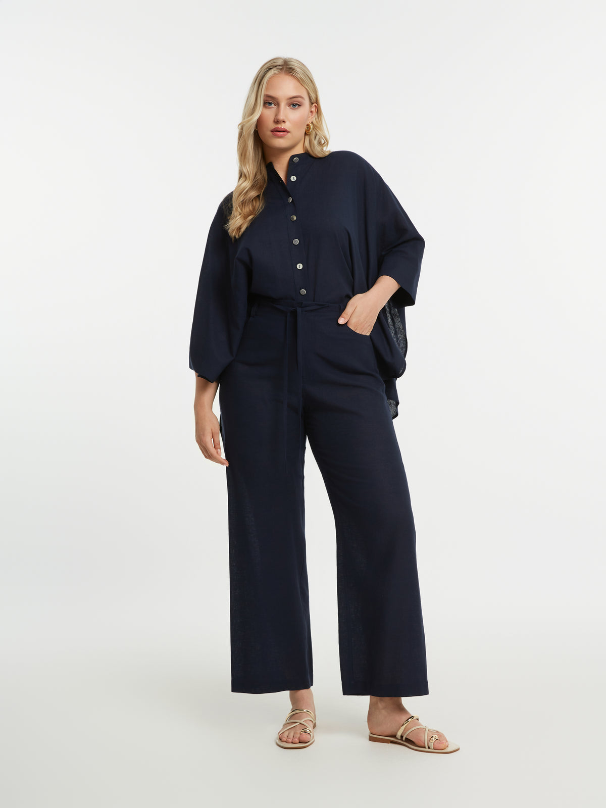 Mat Wide Leg Trouser in Navy 