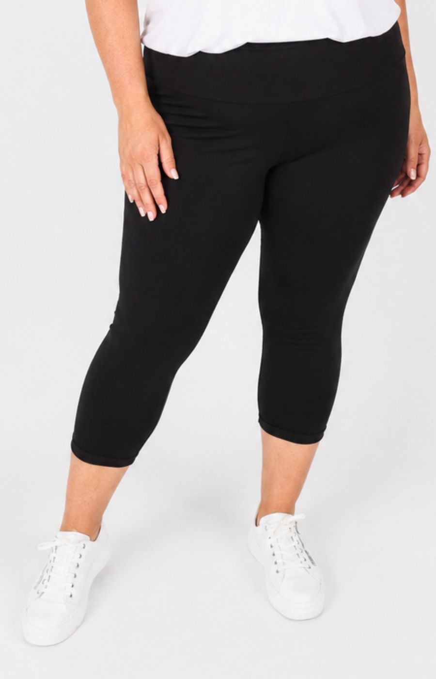 Mellomi Lara Ruched Leggings in Black 
