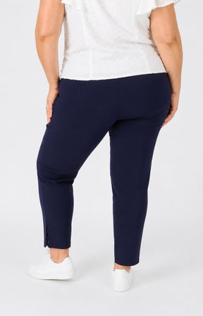 Mellomi Teagan Trousers in Navy 