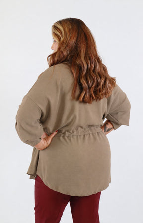 Nicole Shirt in Tan 