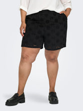 Only Carmakoma Lix Embroidered Shorts