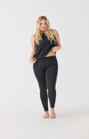 Only Carmakoma Black Cotton Leggings. 