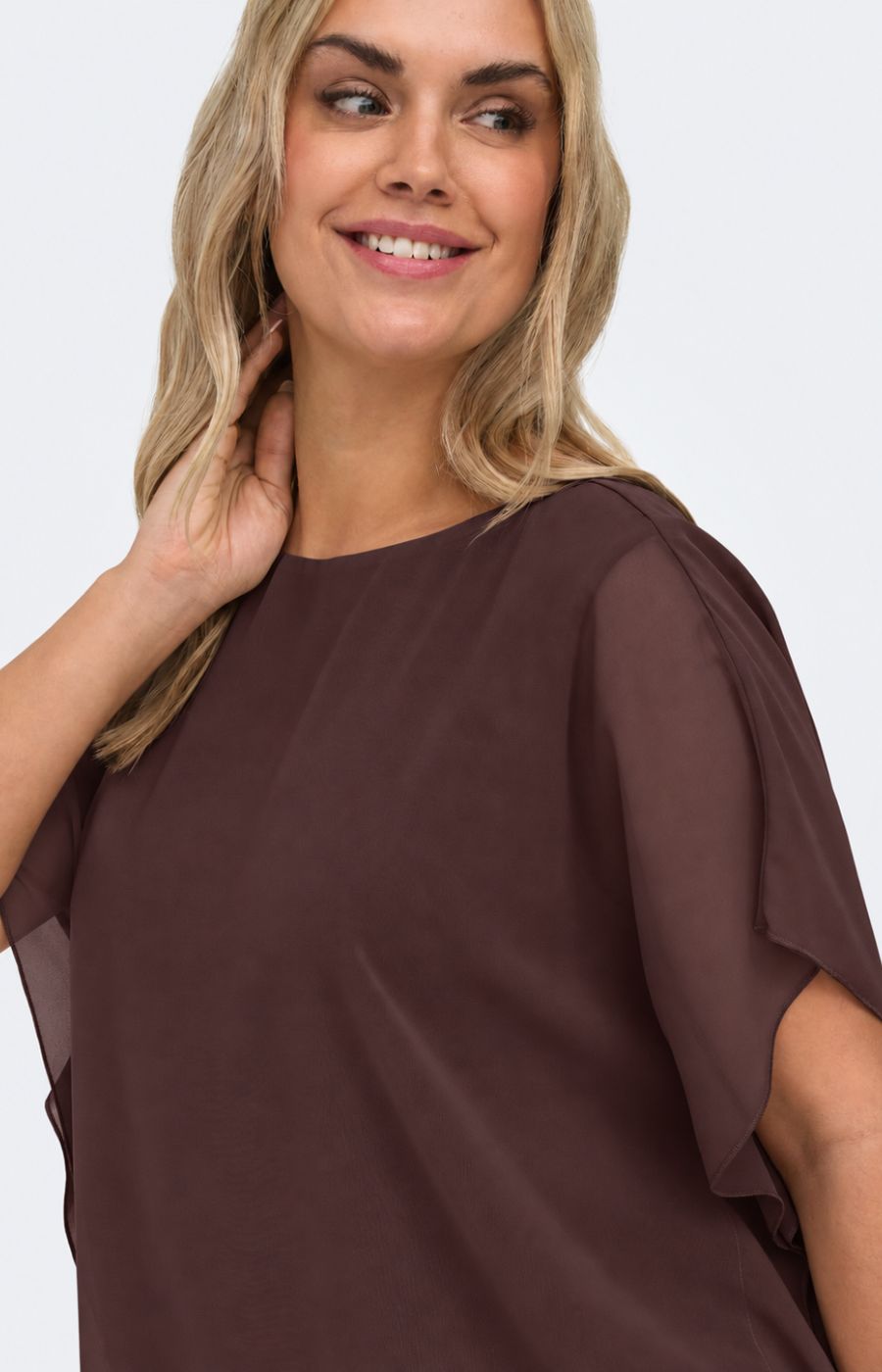 Only Carmakoma Coko Blouse in Coffee Bean 