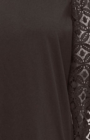 Only Carmakoma Effie Blouse in Chocolate Torte. 