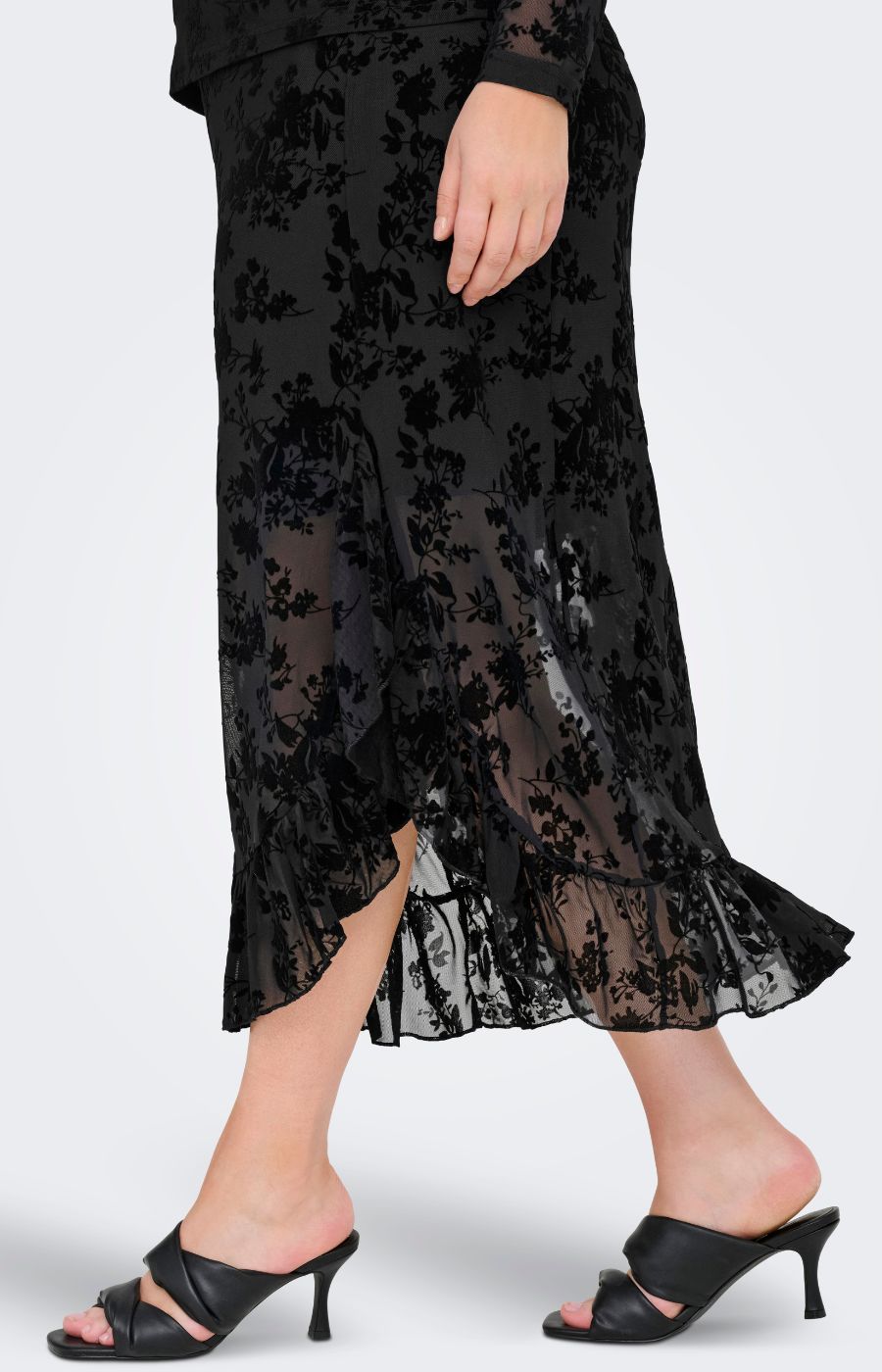 Only Carmakoma Elodie Skirt in Black