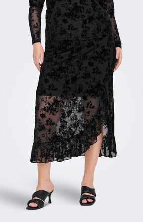 Only Carmakoma Elodie Skirt in Black