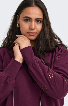 Only Carmakoma Femme Sweater in Fig 