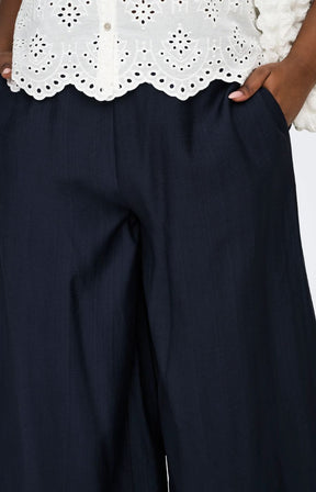 Only Carmakoma Joanna Trousers in Navy 